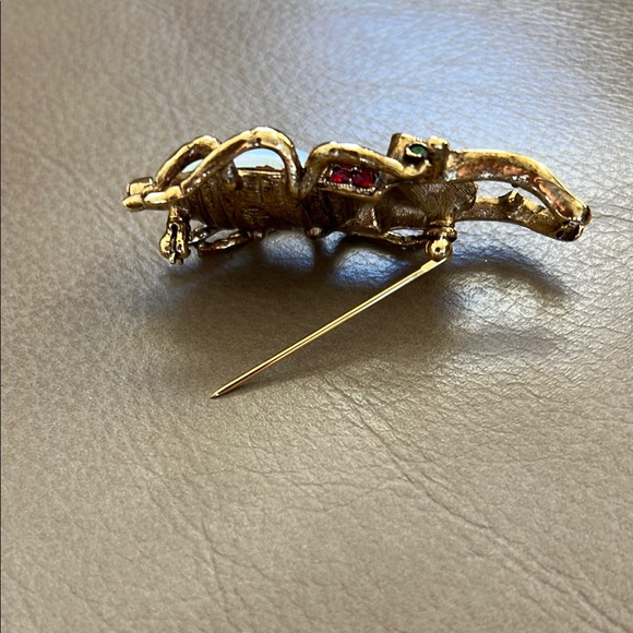 Joan Rivers Gold and White Insect Brooch with Opalescent Body - Picture 9 of 12